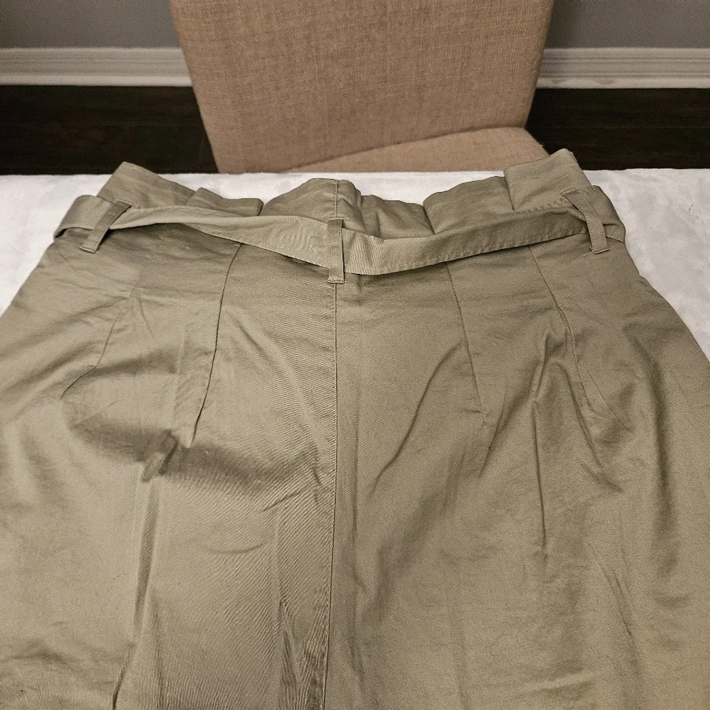 H&M pants - Picture 9 of 9